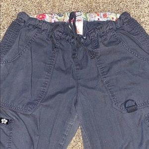 XS regular koi cargo scrub pants (Lindsey)